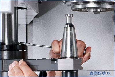 操作精雕機和數(shù)控銑哪個工資高